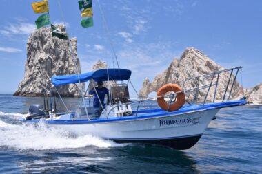 22ft Sport Fishing Boat - For 3 passengers maximum.